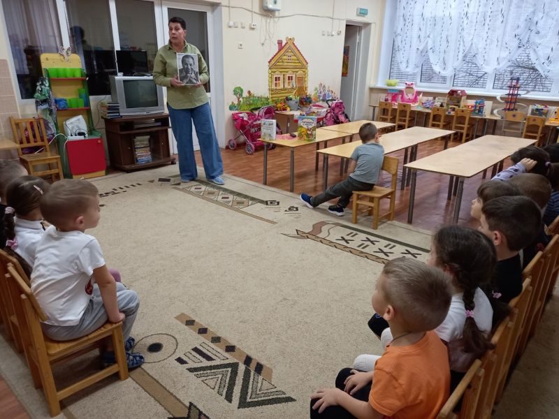 Тучковским дошколятам – о творчестве Михаила Пляцковского 