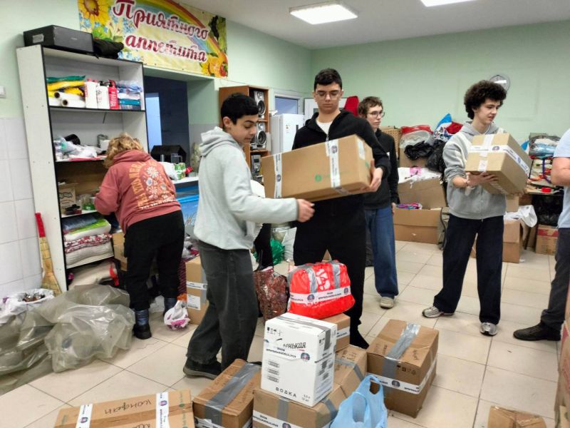 Тучковские школьники помогли благотворительному фонду «Троя» 