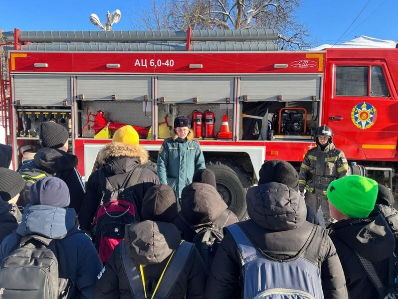 Урок безопасности для школьников: знакомство с работой пожарных
