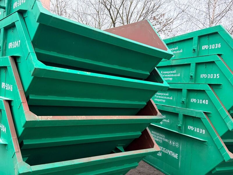 Порядка 1,6 тыс. баков и более 180 бункеров для отходов обновили в январе специалисты «ЭкоЛайф»