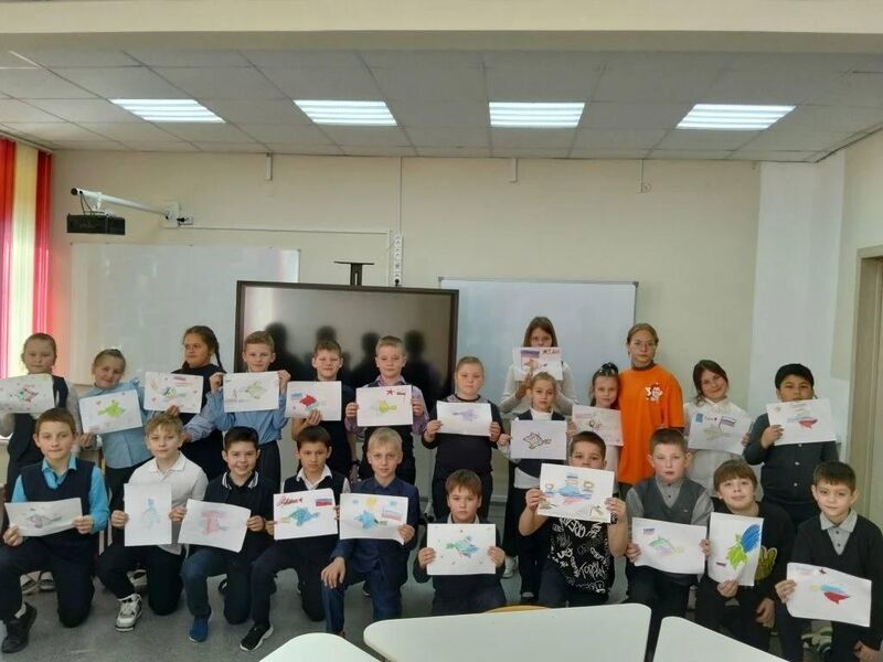 В школах Рузского округа прошли мероприятия, посвящённые Дню воссоединения Крыма и Севастополя с Россией