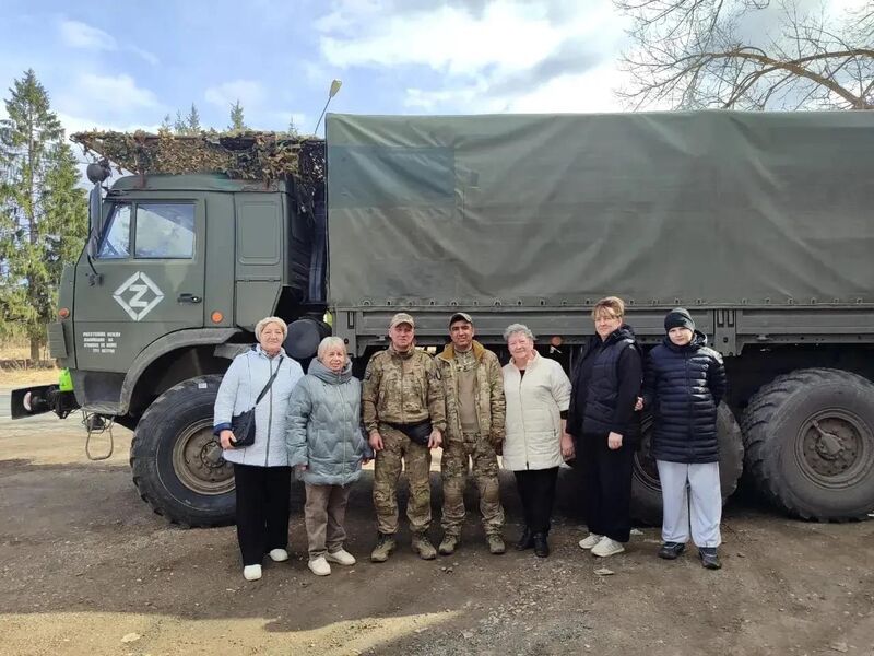 Серебряные волонтёры Рузского округа отправили в зону СВО партию помощи для бойцов