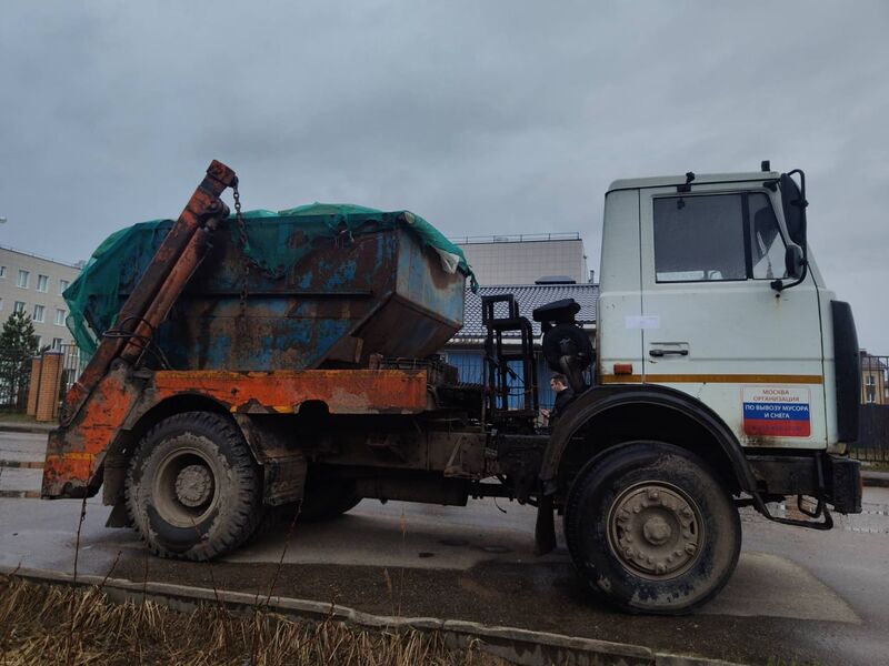 В Рузском округе задержан автомобиль, осуществлявший незаконный сброс отходов