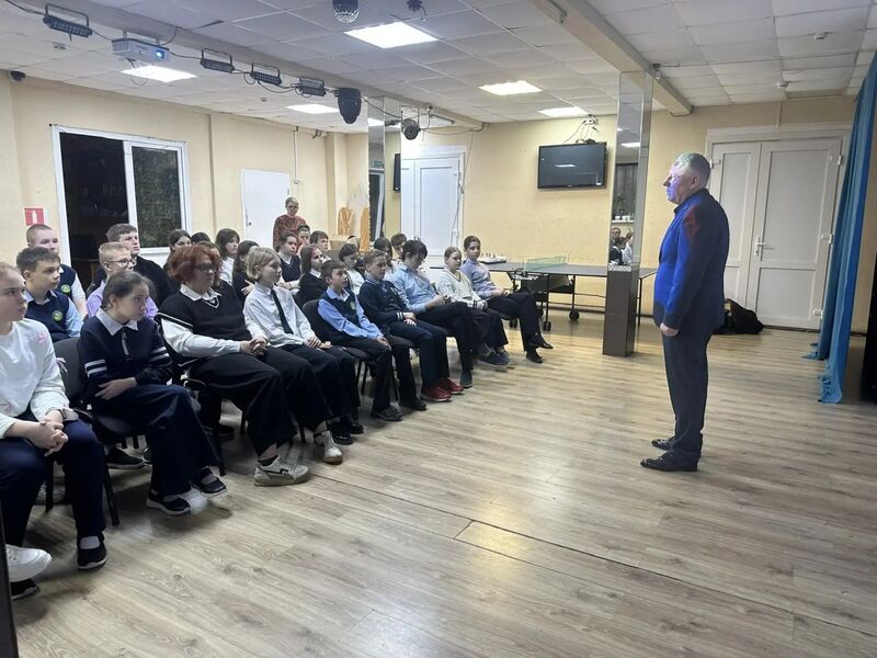 В Беляногорском ДК почтили память жертв геноцида