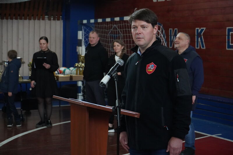 Глава Рузского округа и вице-губернатор Московской области наградили лучших футболистов зимнего сезона