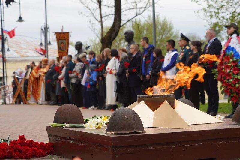 Активисты «МГЕР» приняли участие в памятных мероприятиях в честь Дня победы
