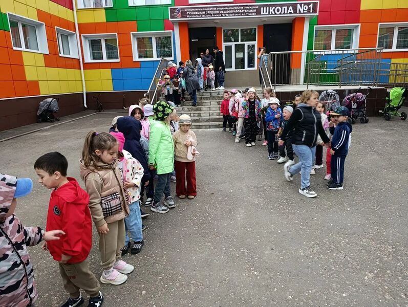 В Тучковской школе №1 прошла учебная эвакуация