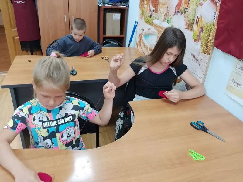 В Тучковском ЦКиИ сшили полезный аксессуар