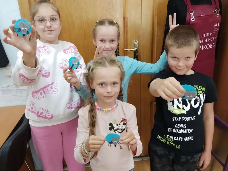 Тучковских ребят ознакомили с основами создания мягкой игрушки