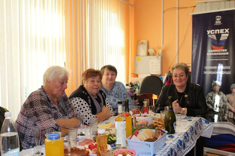 Депутат Ирина Вереина встретилась с участниками «Активного долголетия»